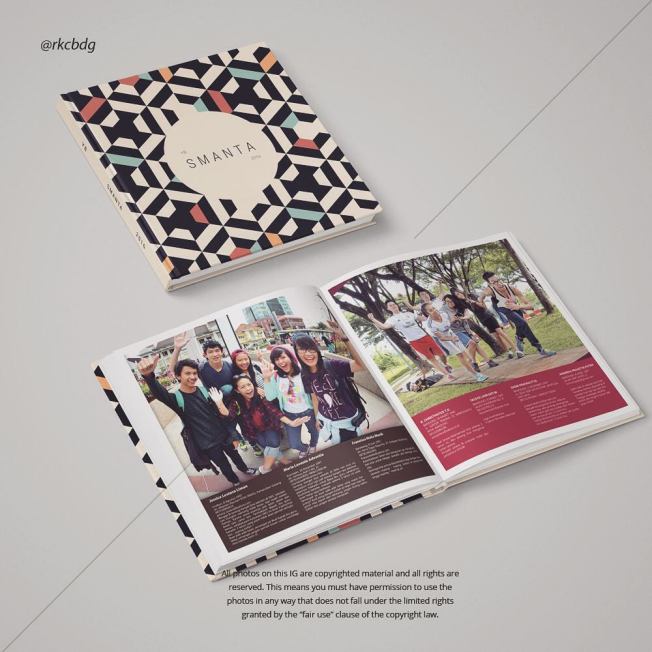 buku tahunan sekolah unik